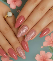 Nail art and nail services salon in Ghaziabad